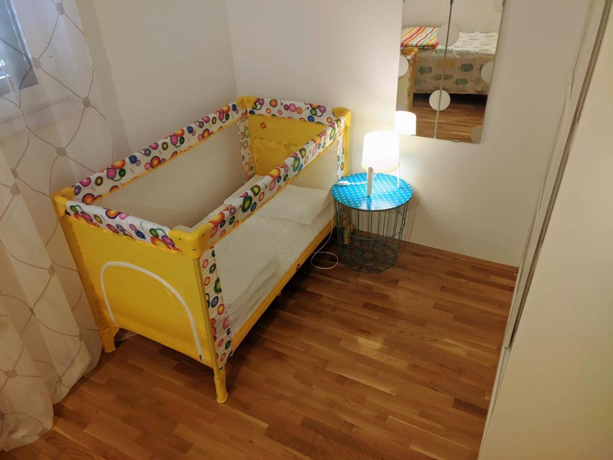 Apartment Pixel Trogir Exterior photo